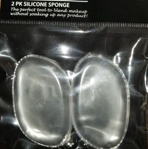 Silicone makeup sponge